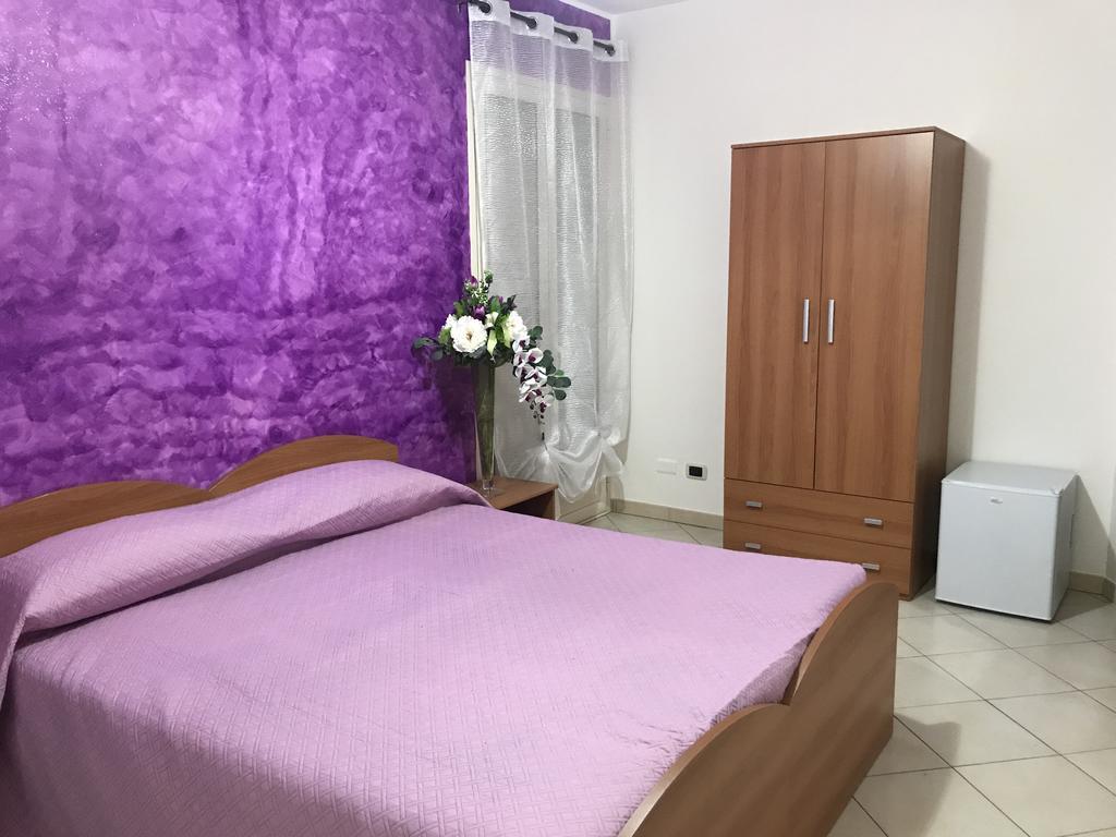 Bed and Breakfast Rosy And Roby Gasponi Екстер'єр фото